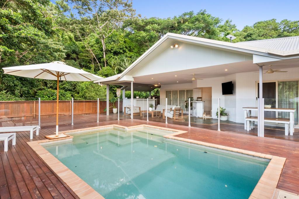 1 Chapel Cl, Brinsmead, QLD 4870