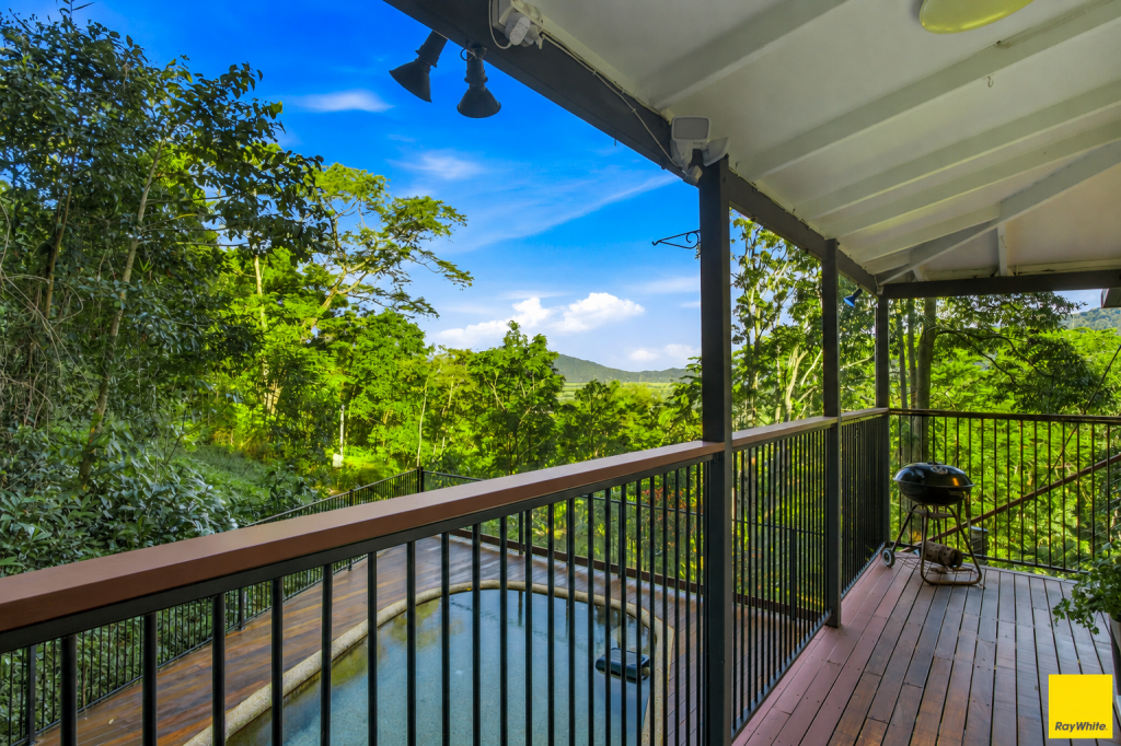165-169 Stanton Rd, Smithfield, QLD 4878