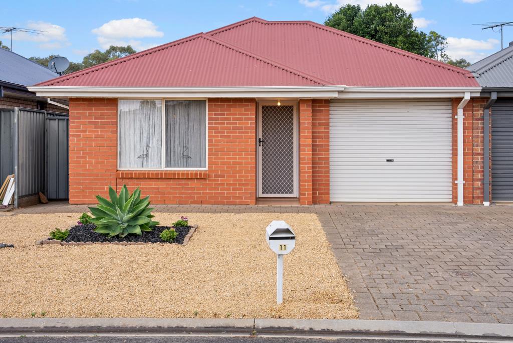 11 Dylan Ct, Smithfield, SA 5114