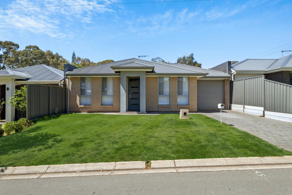 1b Yarramie Ave, Banksia Park, SA 5091