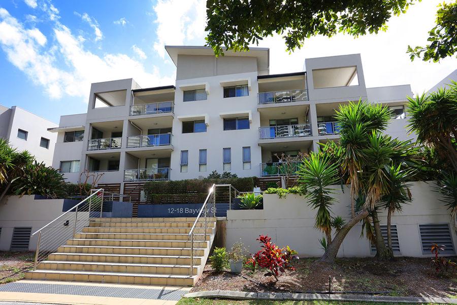 15/12-18 Bayview St, Runaway Bay, QLD 4216