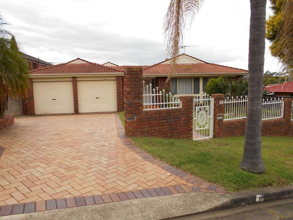 13 Nowland Pl, Abbotsbury, NSW 2176