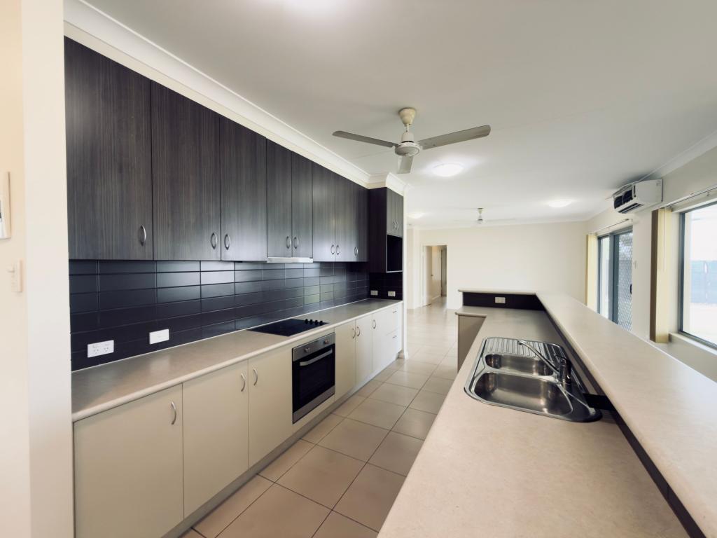 4 DALURRBA ST, LYONS, NT 0810
