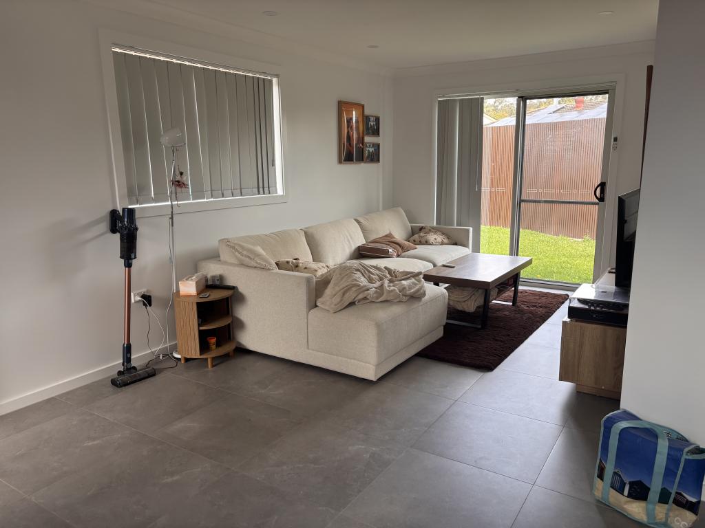 12a Hodkin Pl, Ingleburn, NSW 2565