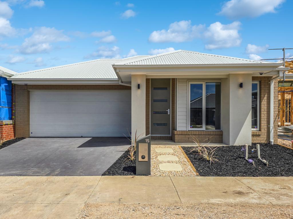 15 Paley Cct, Mount Duneed, VIC 3217