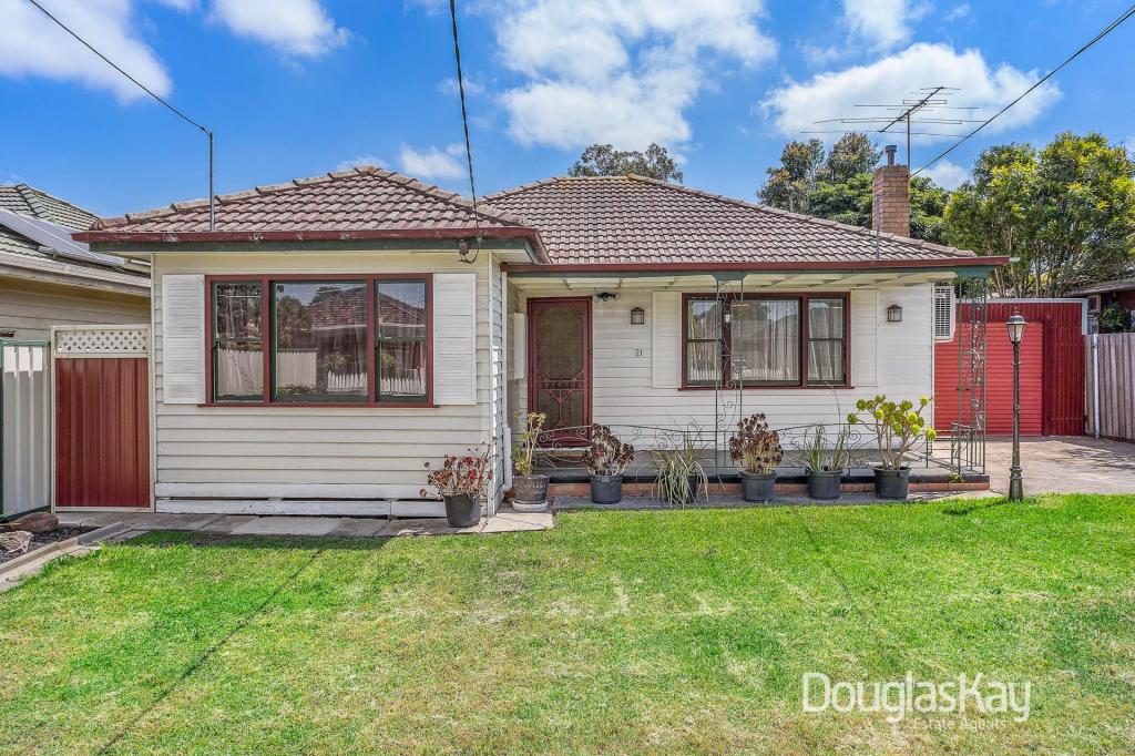 21 Baynton Ave, Sunshine North, VIC 3020