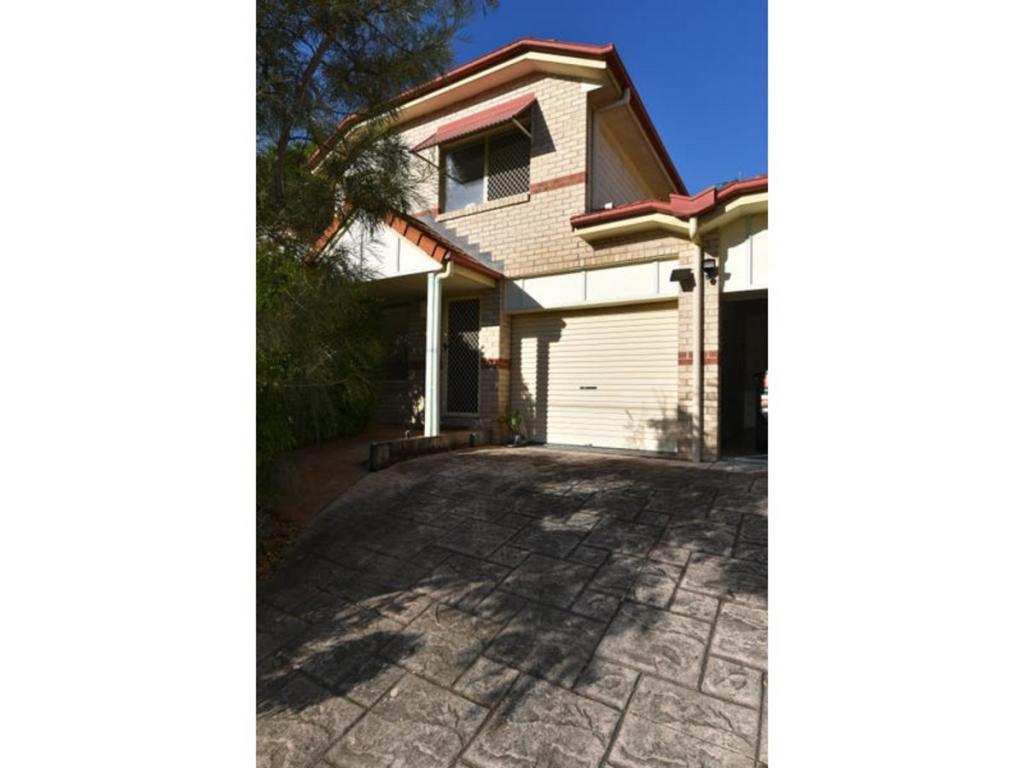 3/23 BELFAST ST, YERONGA, QLD 4104