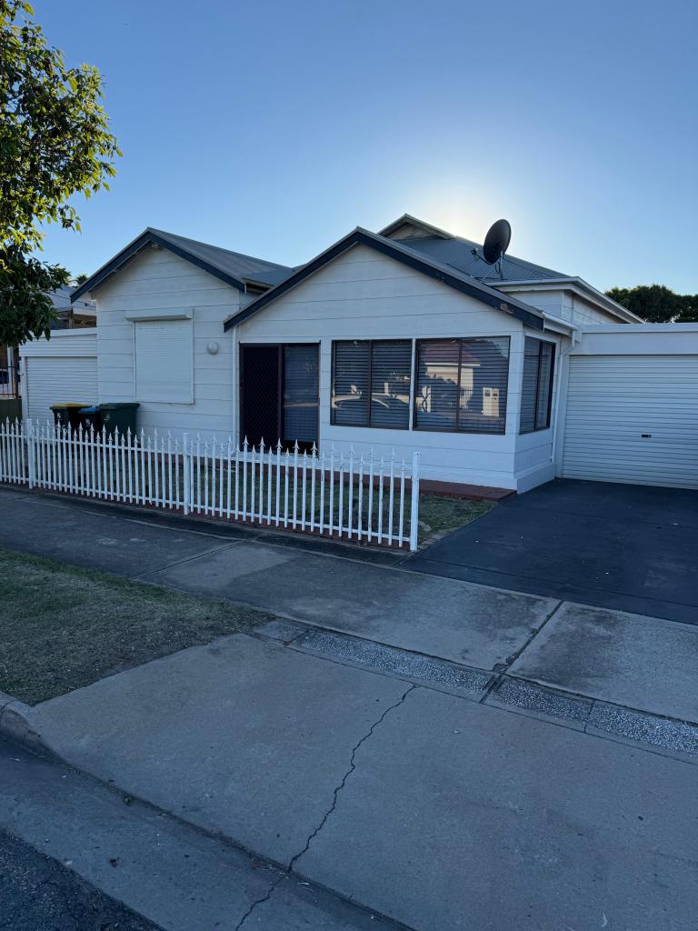 556 Military Rd, Largs North, SA 5016
