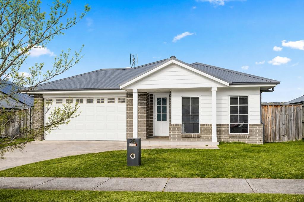 28 Windeyer St, Renwick, NSW 2575