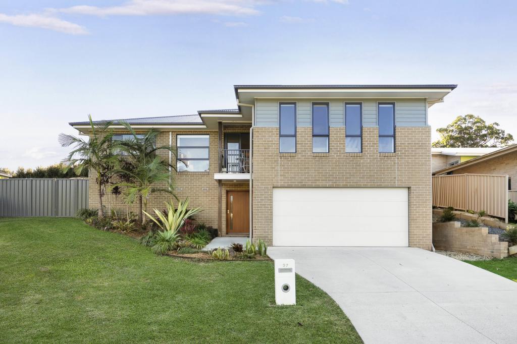 37 RUTLAND ST, BONVILLE, NSW 2450
