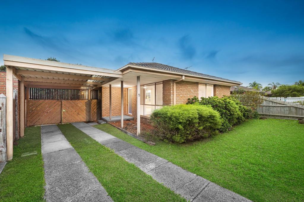 5 Redwood Ct, Mill Park, VIC 3082