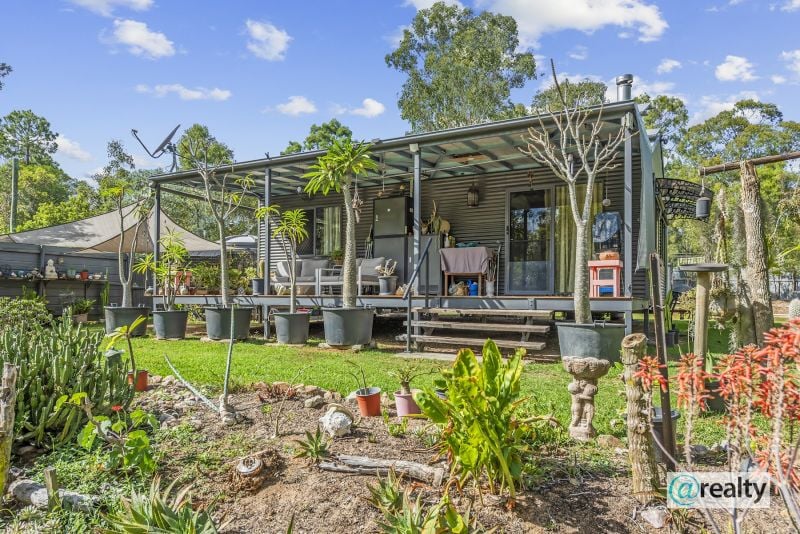17 Arbortwenty Four Rd, Glenwood, QLD 4570