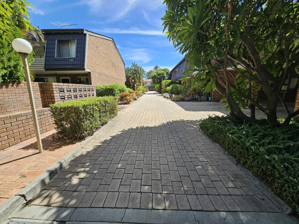 21/10 Gardner St, Como, WA 6152