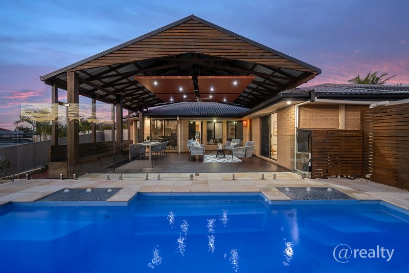 11 Hemlock St, Warner, QLD 4500
