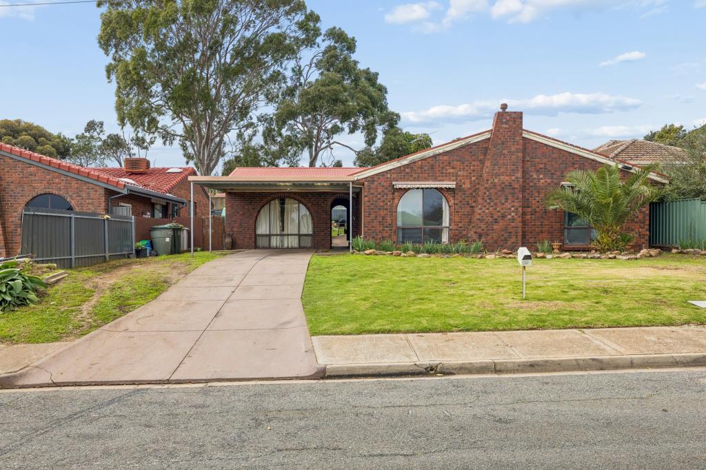 18 Oliver St, Reynella, SA 5161