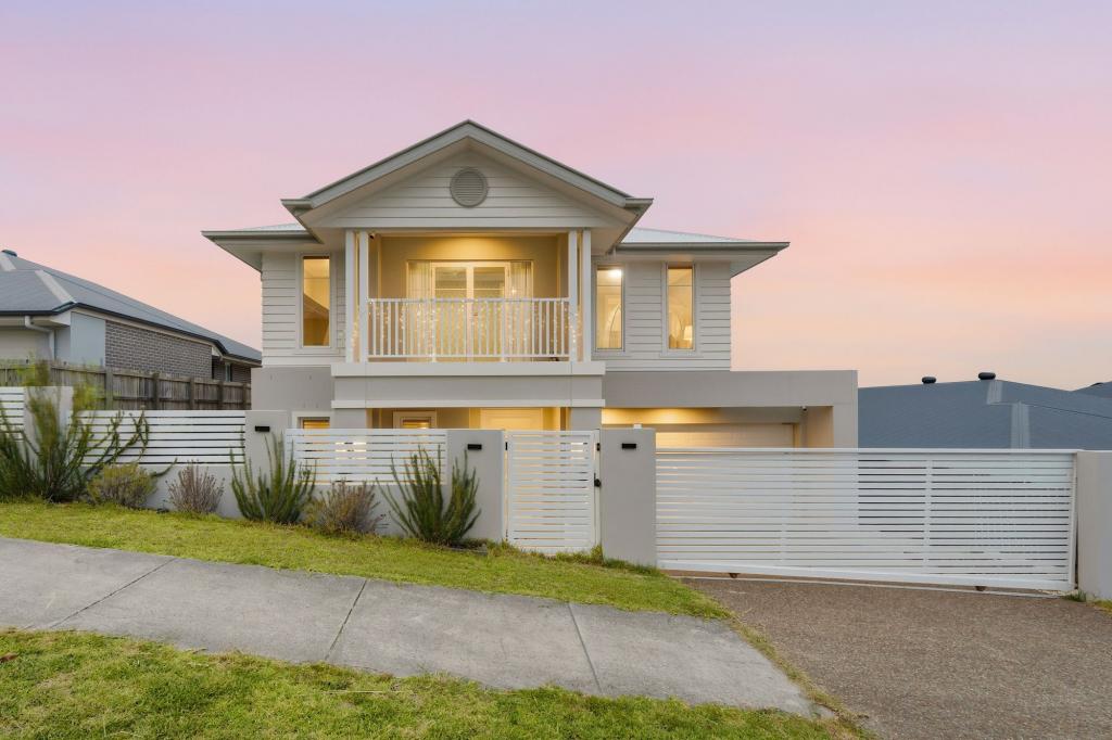 5 Bathgate Cl, Spring Mountain, QLD 4300