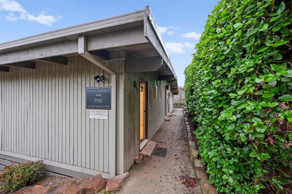 5/4 Omega St, Merrijig, VIC 3723