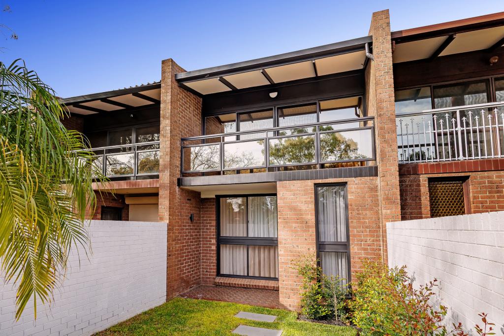 131 Barton Tce, North Adelaide, SA 5006