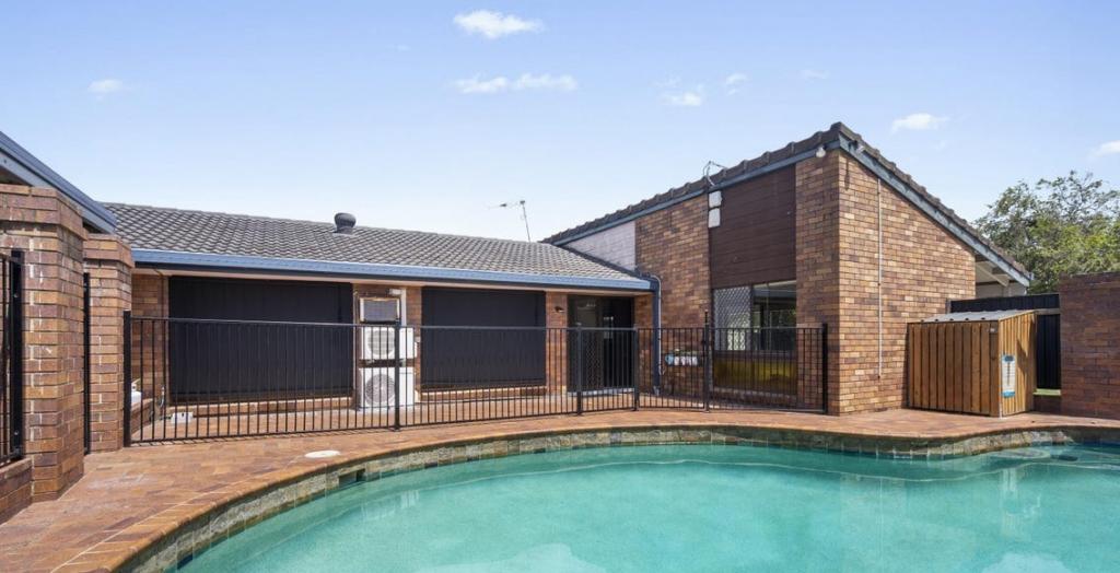 1 Yalumba St, Kippa-Ring, QLD 4021