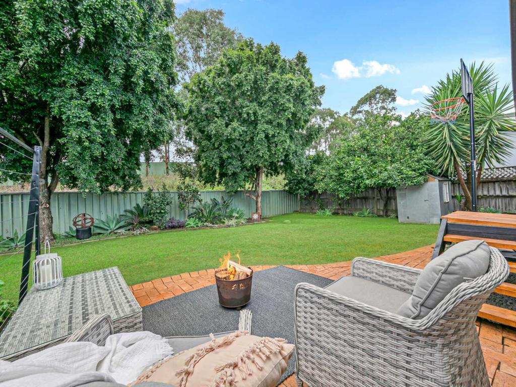 162 Madagascar Dr, Kings Park, NSW 2148