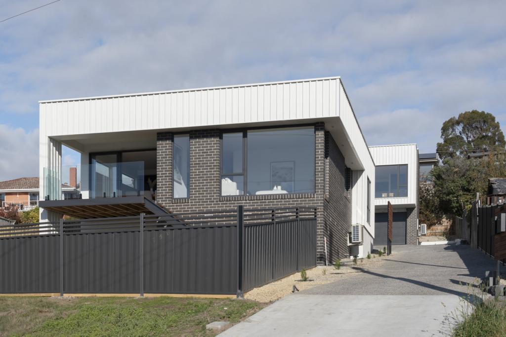 1/100 GRANVILLE ST, WEST LAUNCESTON, TAS 7250