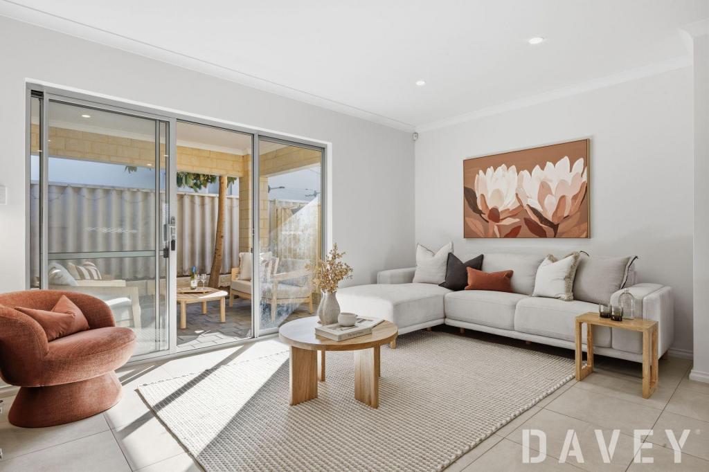 30a Laurence Rd, Innaloo, WA 6018
