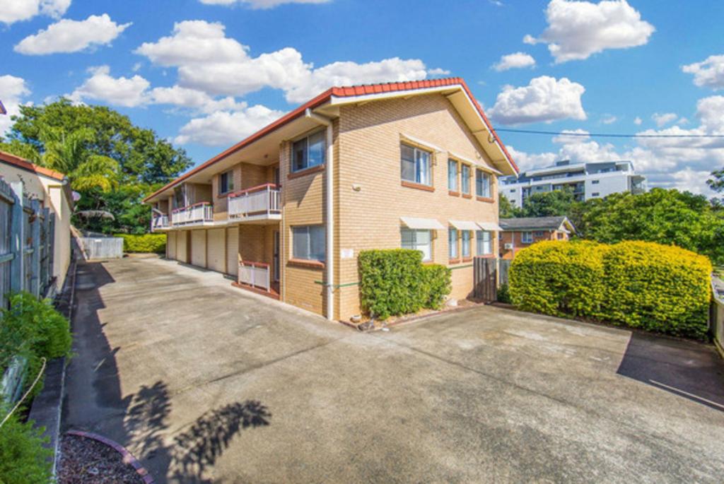 1/31 Hall St, Chermside, QLD 4032