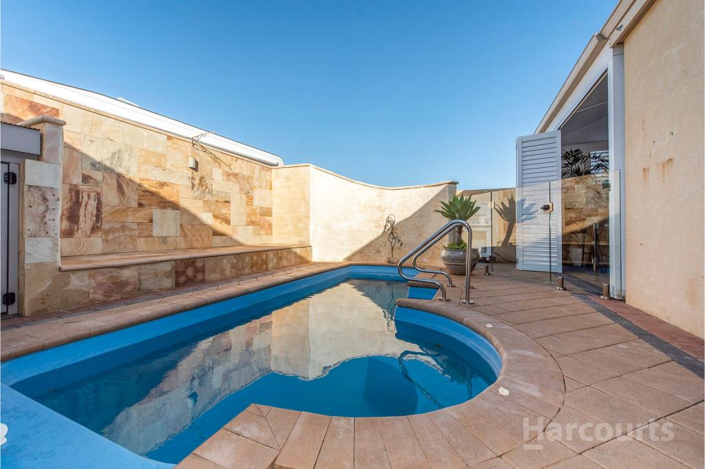 3 Reef View, Wannanup, WA 6210