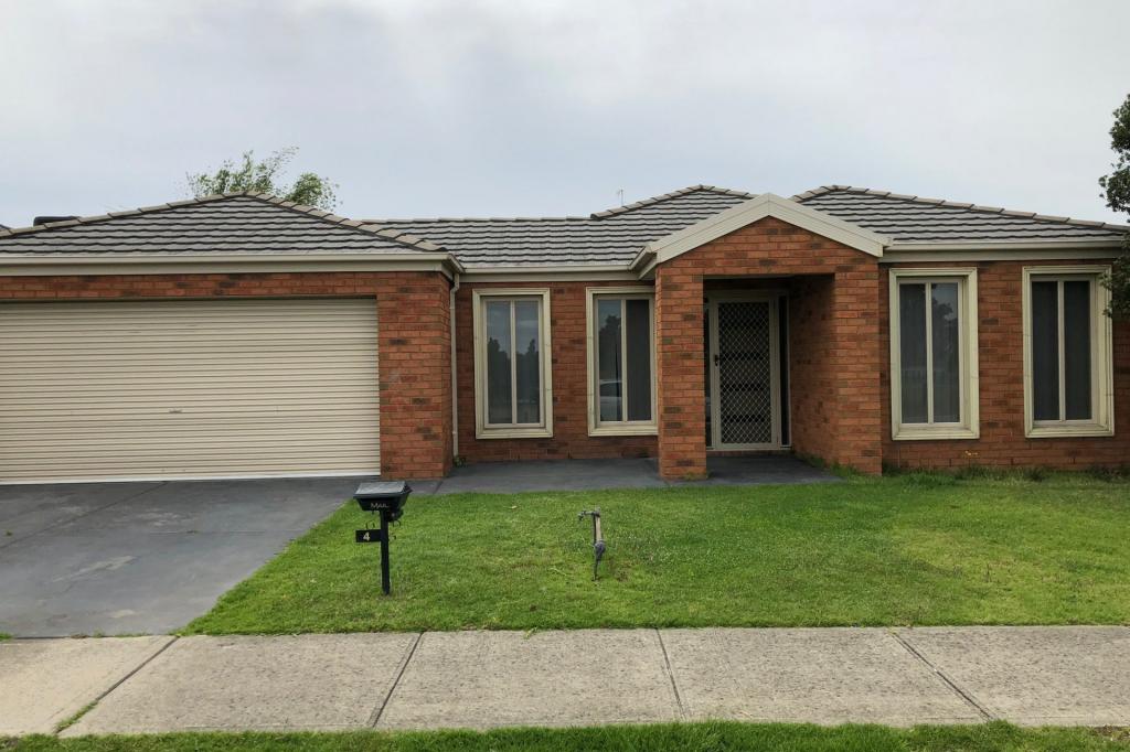 4 Kingsfield Cres, Lynbrook, VIC 3975