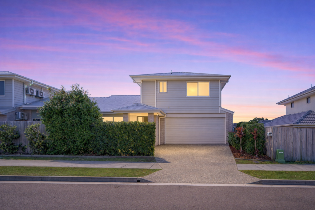 1/52 Village Bvd, Pimpama, QLD 4209