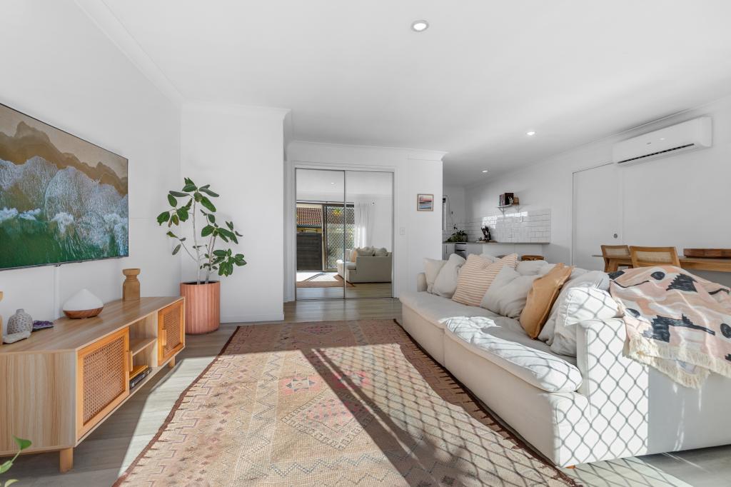 1/5 Shrike Ct, Burleigh Waters, QLD 4220
