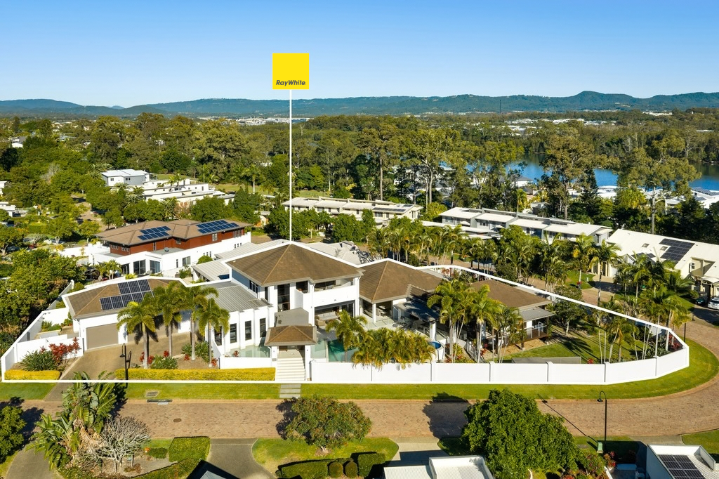 5436 BAY HILL TCE, HOPE ISLAND, QLD 4212