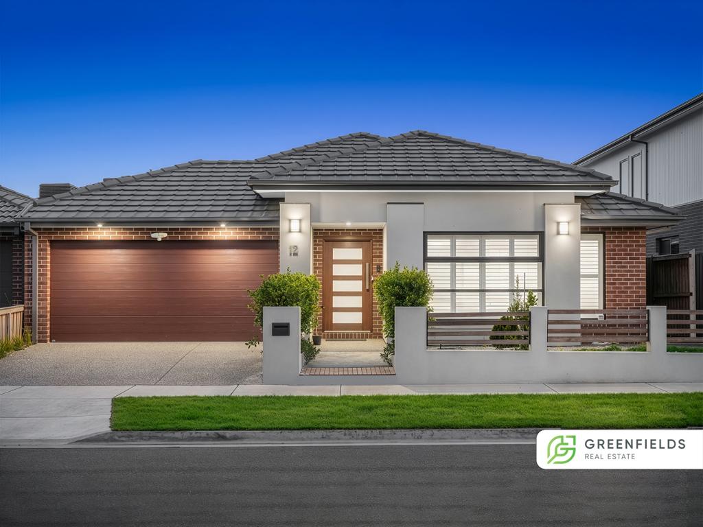 12 JEVONS ST, MAMBOURIN, VIC 3024