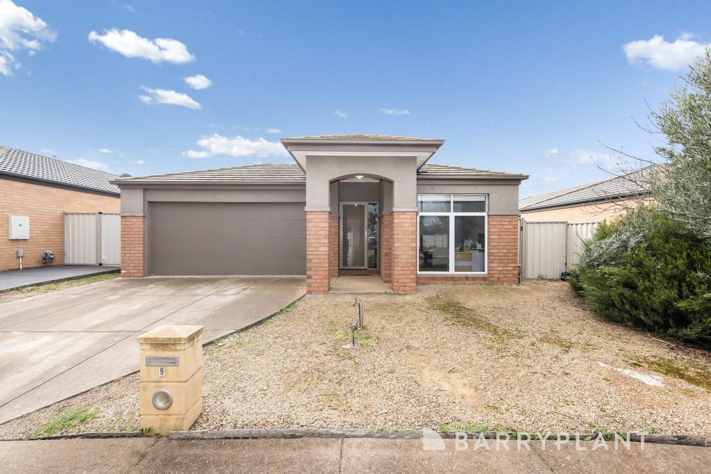 9 Red Fox Bvd, Brookfield, VIC 3338