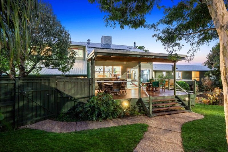 147 Randall Rd, Wynnum West, QLD 4178