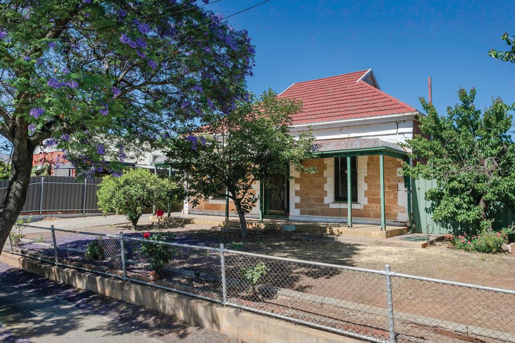 44 AVONMORE AVE, TRINITY GARDENS, SA 5068