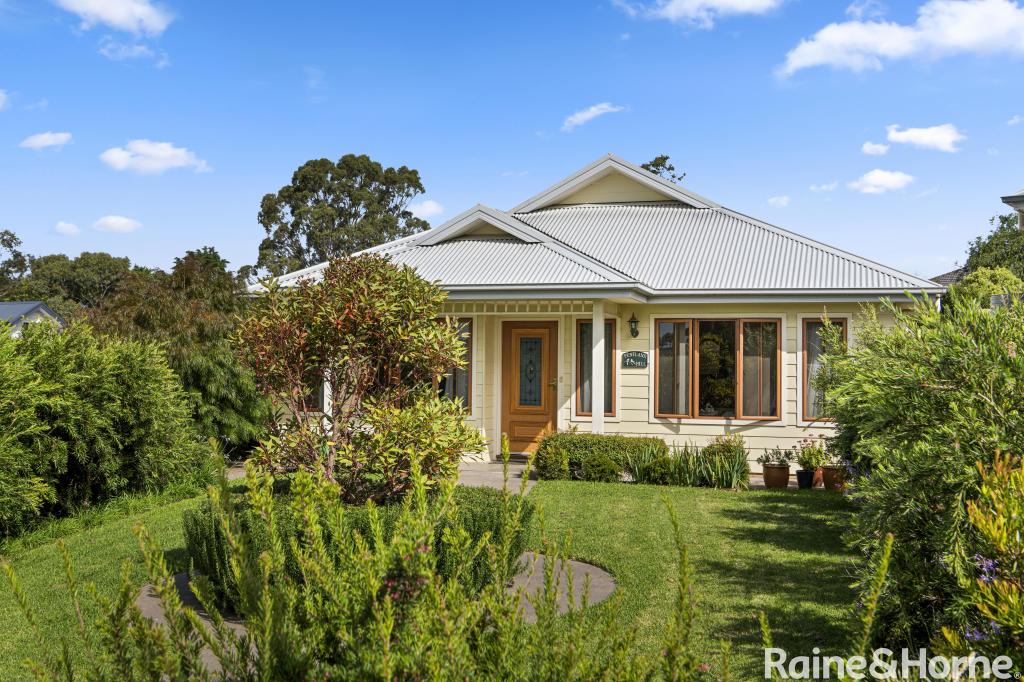 14 Barton Cl, Mittagong, NSW 2575