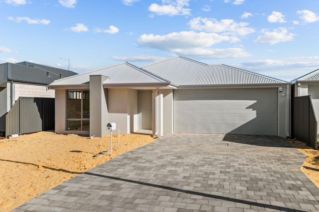 9 Woongan St, Southern River, WA 6110
