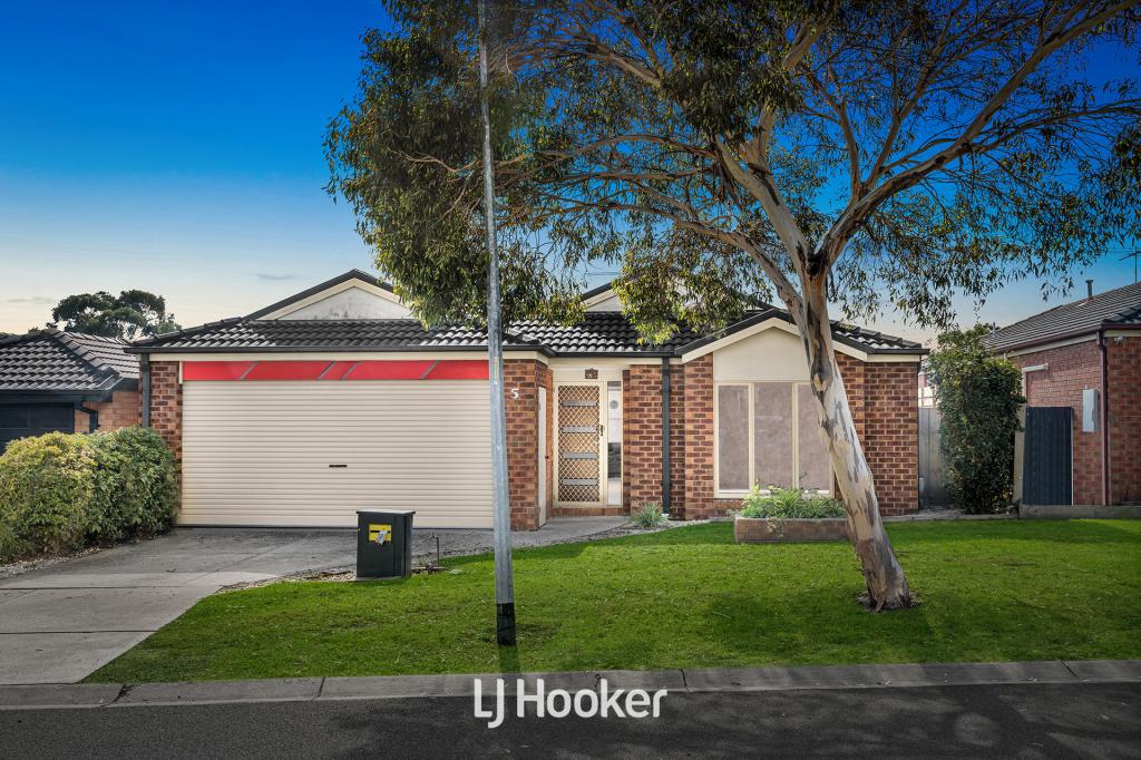 5 Fishburn Pl, Cranbourne West, VIC 3977