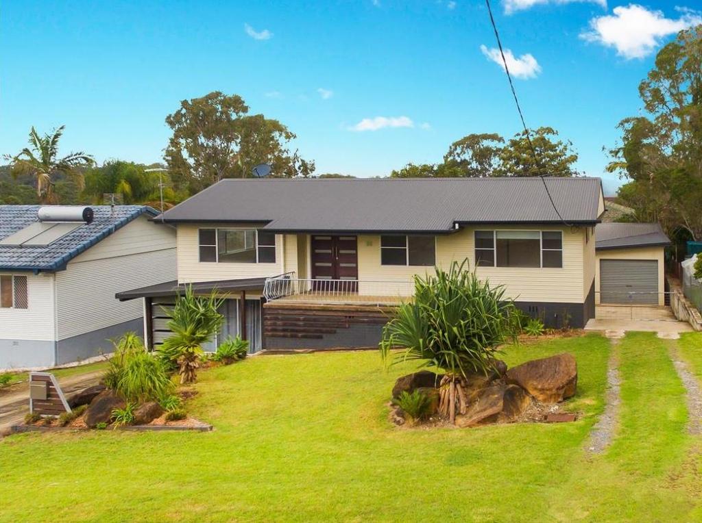 13 DUKE ST, GOONELLABAH, NSW 2480