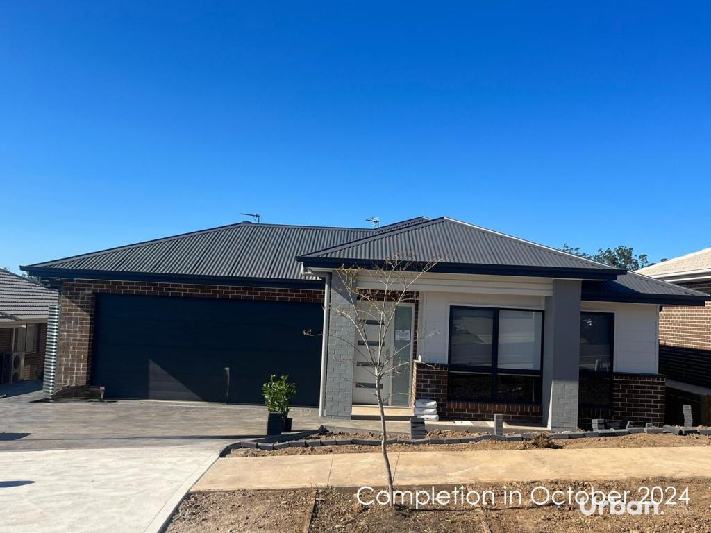 87 Cross St, Tahmoor, NSW 2573