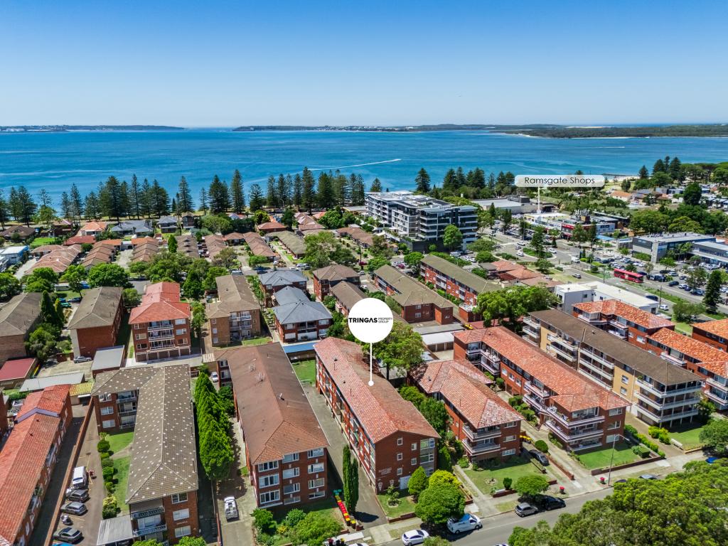 2/124 CHUTER AVE, RAMSGATE BEACH, NSW 2217