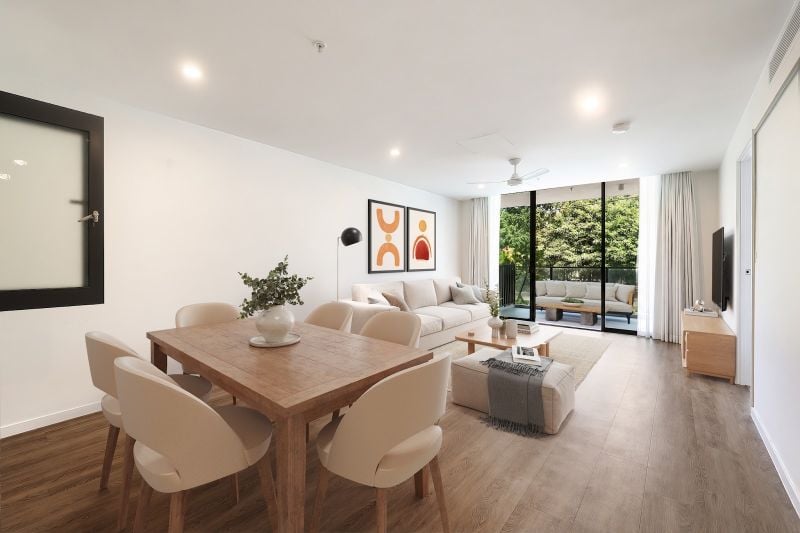 32/251 ASHMORE RD, BUNDALL, QLD 4217