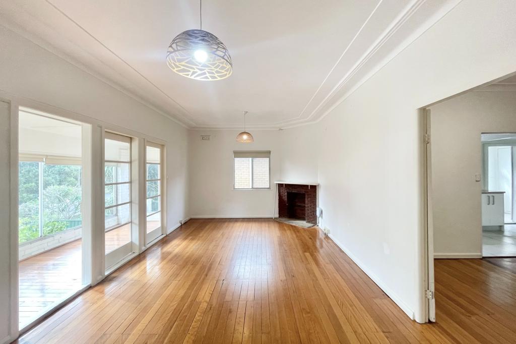 17 Wassell St, Chifley, NSW 2036