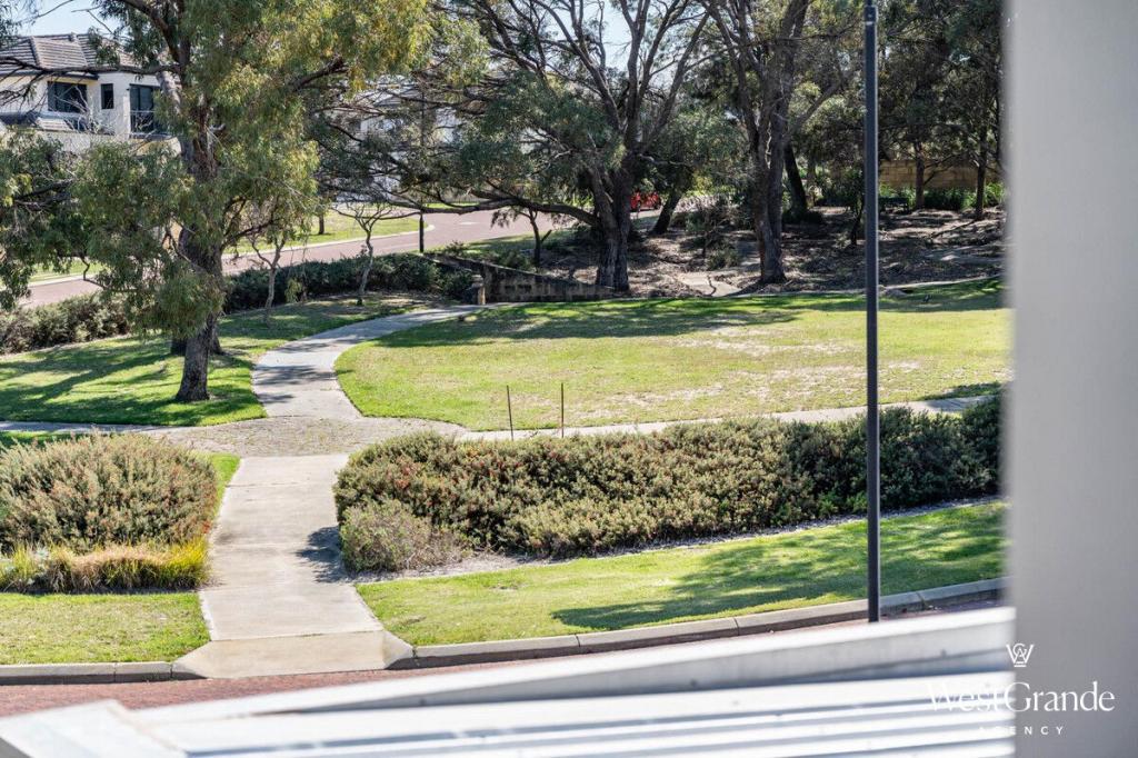 31 Van Kleef Cct, Mount Claremont, WA 6010