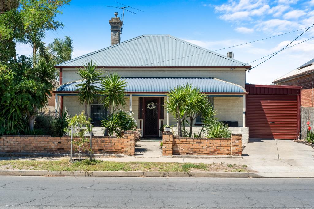 100 Strathfield Tce, Largs North, SA 5016