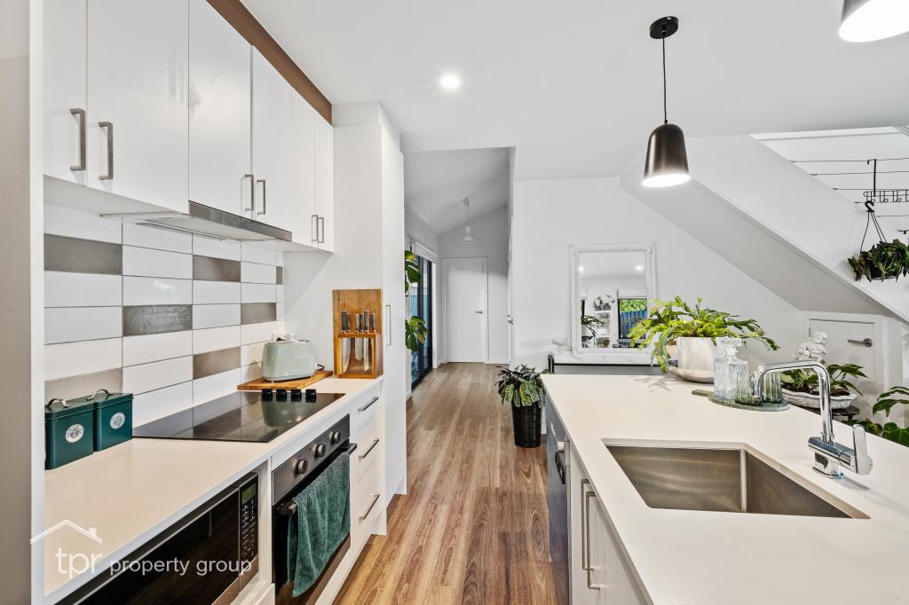 2/23a Louisa St, Ranelagh, TAS 7109