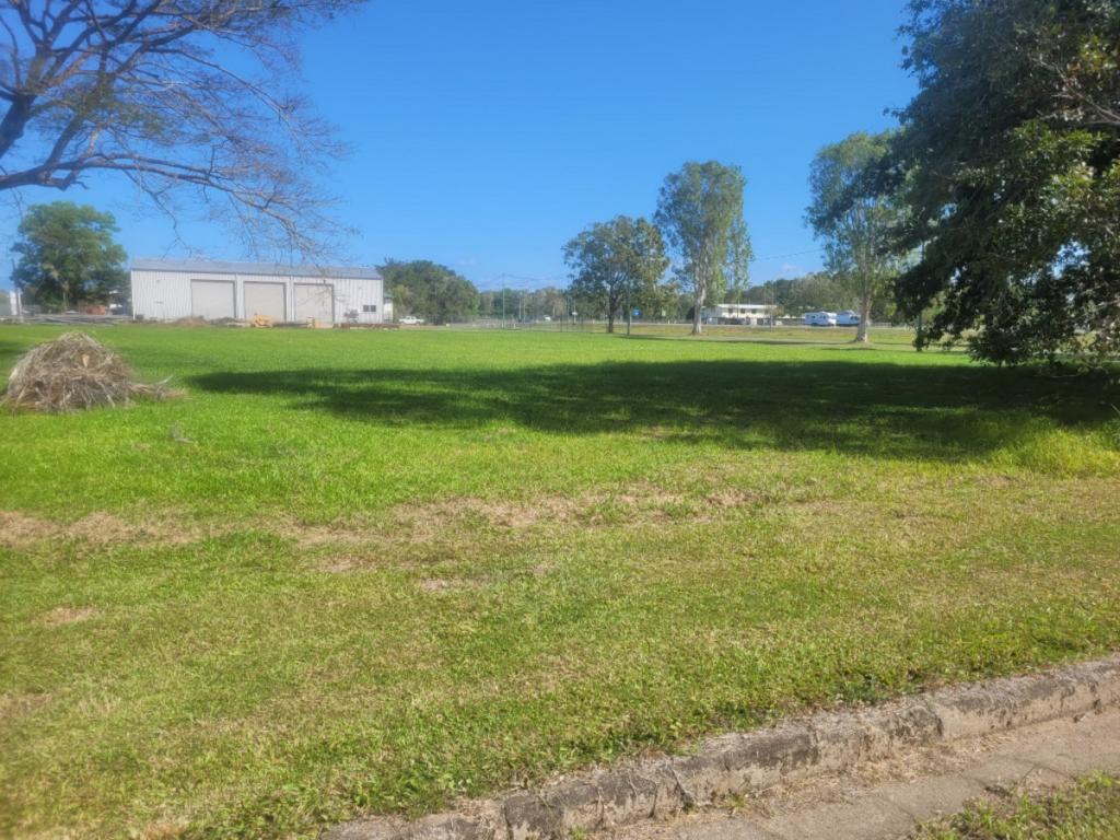 39 - 43 Dickson St, Ingham, QLD 4850