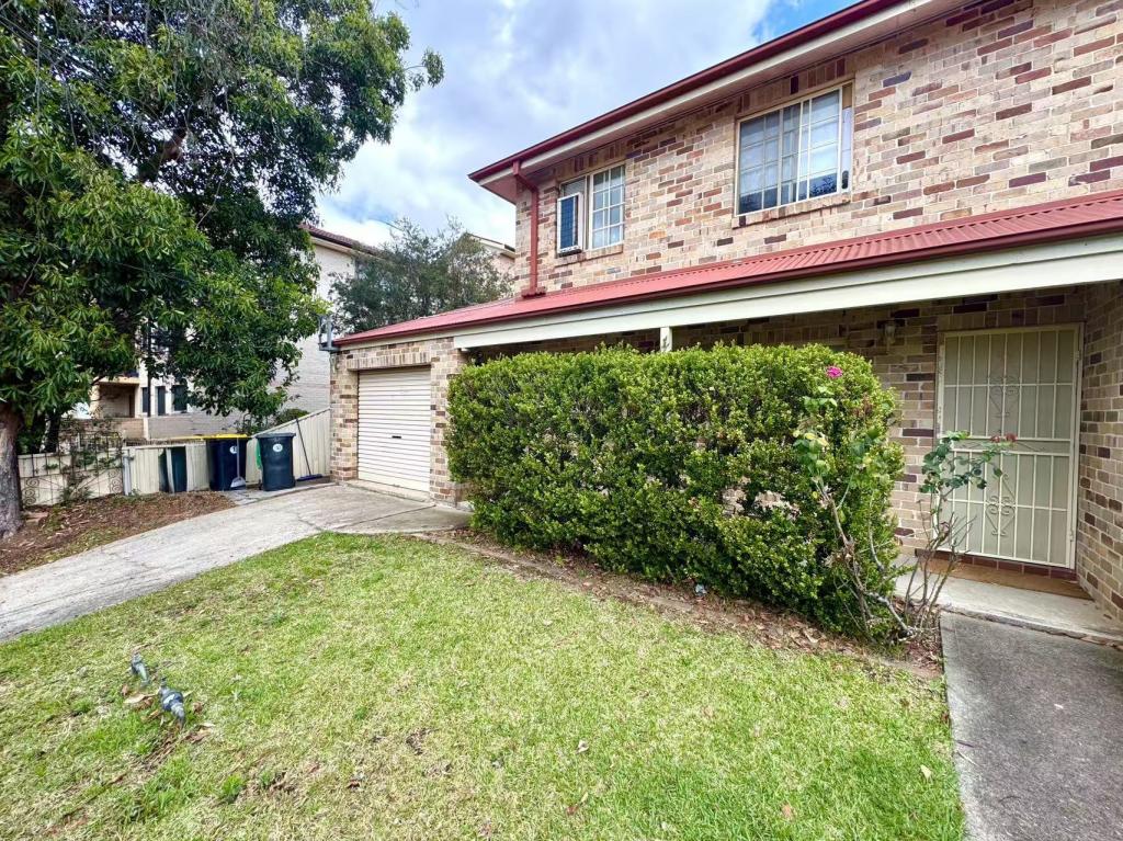 2/2 Denison St, Granville, NSW 2142