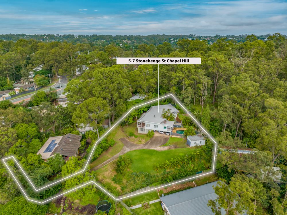 5-7 Stonehenge St, Chapel Hill, QLD 4069